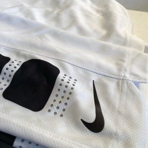 NWT Men’s Nike Basketball shorts.